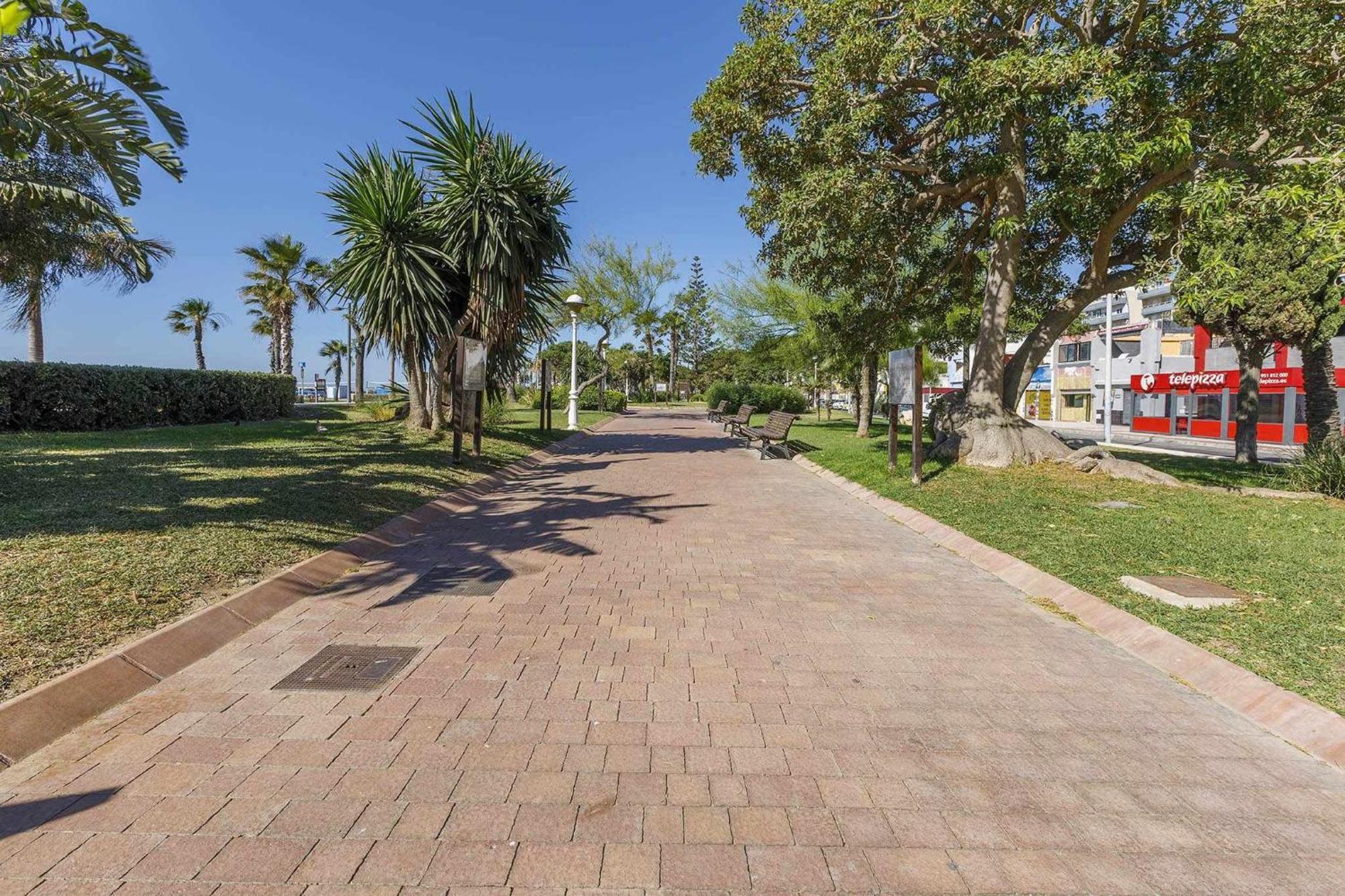 Apartamento Azucarera Playa Torre Del Mar Esterno foto